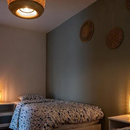 Chez Sabine Et Eric Maison Pour 6 Personnes Avec Piscine Chauffée Et Jacuzzi Privé Andenne