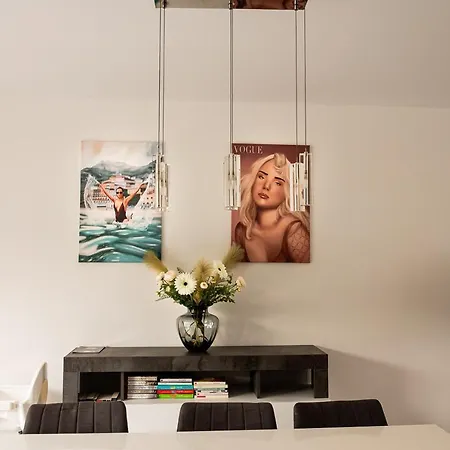 Chez Sabine Et Eric Maison Pour 6 Personnes Avec Piscine Chauffee Et Jacuzzi Prive *