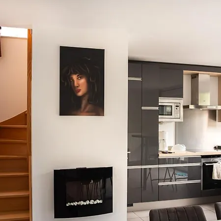 Дом отдыха Chez Sabine Et Eric Maison Pour 6 Personnes Avec Piscine Chauffee Et Jacuzzi Prive