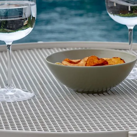 Chez Sabine Et Eric Maison Pour 6 Personnes Avec Piscine Chauffee Et Jacuzzi Prive Feriehus *