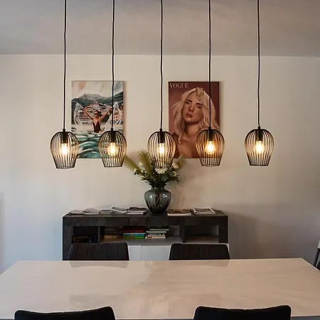 Chez Sabine Et Eric Maison Pour 6 Personnes Avec Piscine Chauffee Et Jacuzzi Prive Дом отдыха